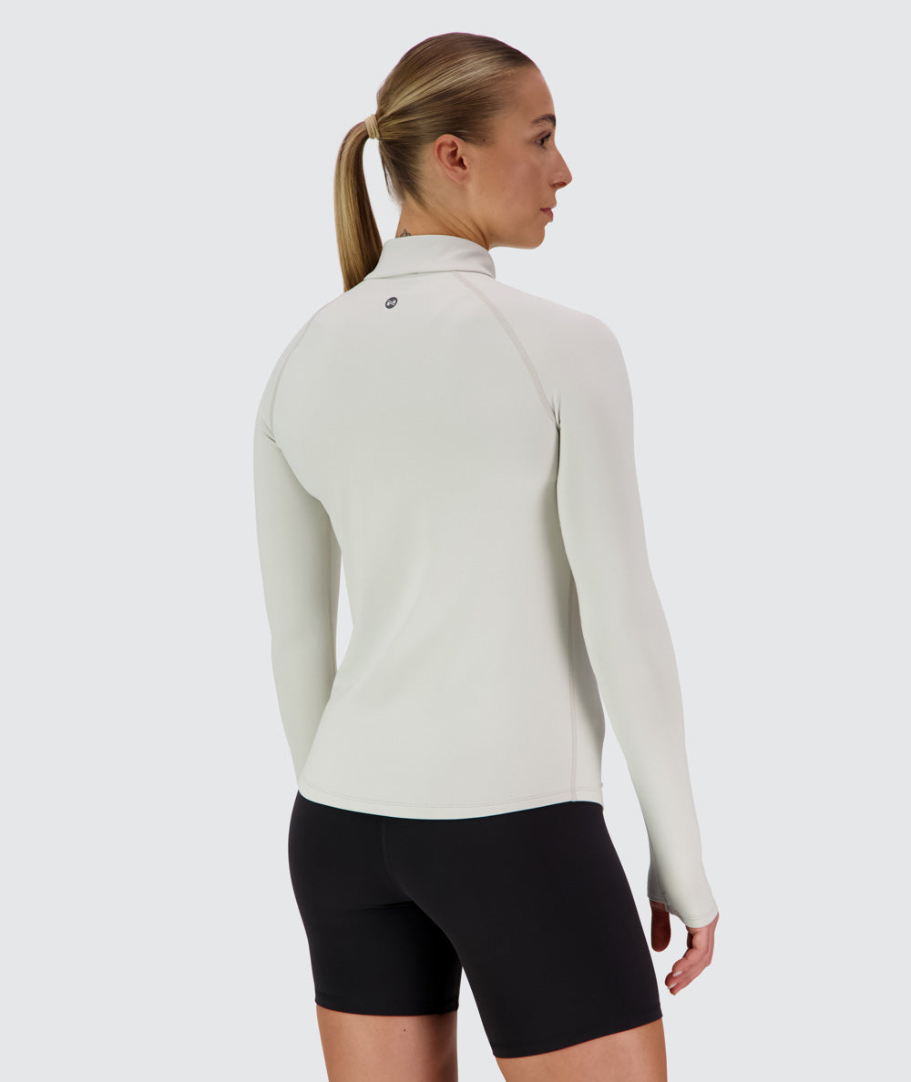 Women's super comfy half-zip, Model 176 cm / size S#color_fog