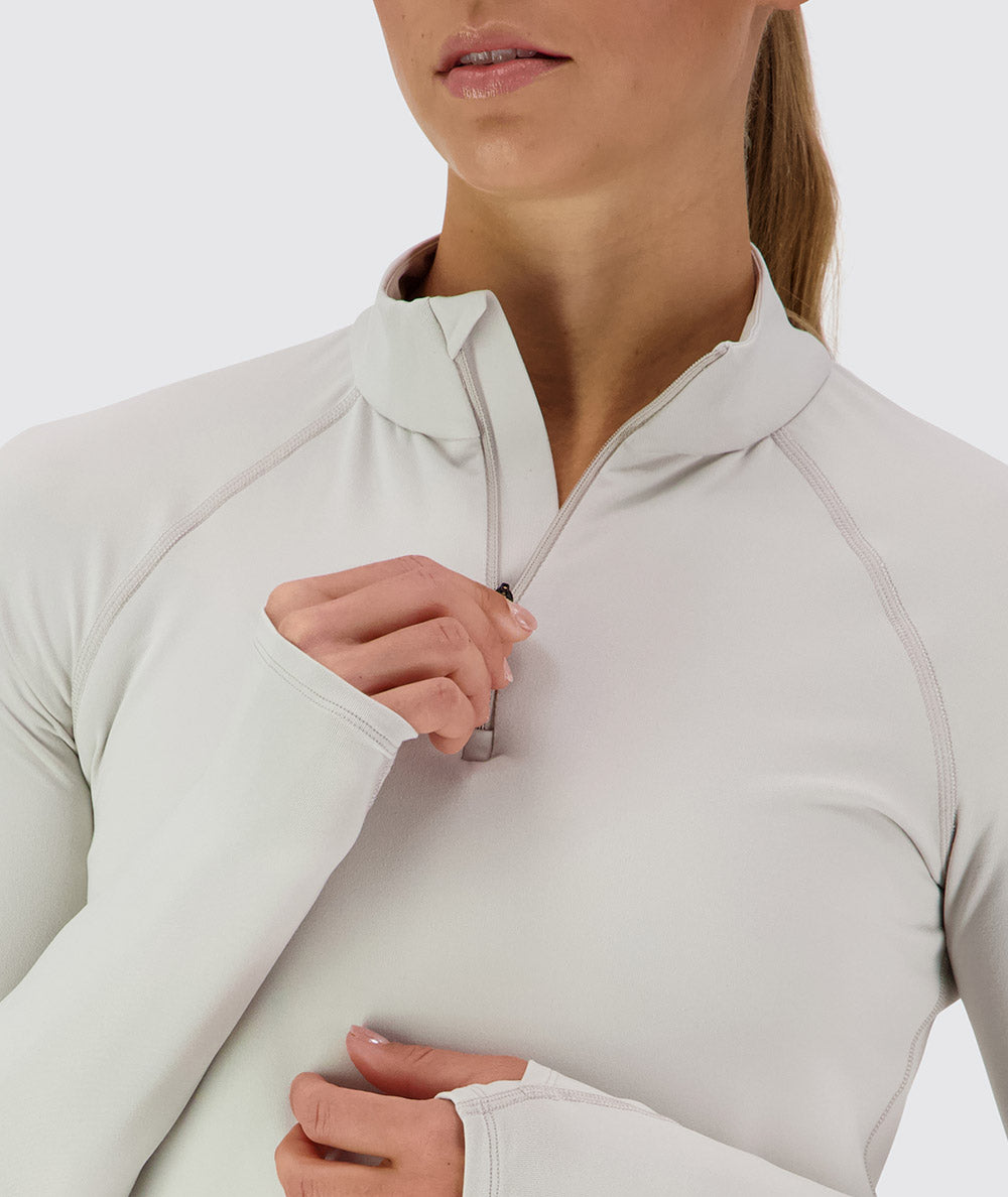 Women's super comfy half-zip, Model 176 cm / size S#color_fog