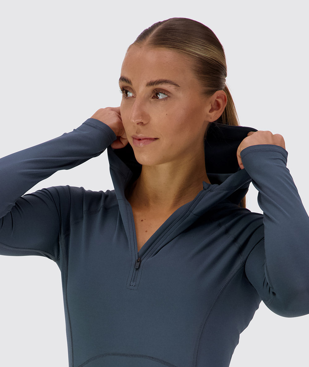 Women's hoodie for training, Model 176 cm / size S#color_dusty-navy