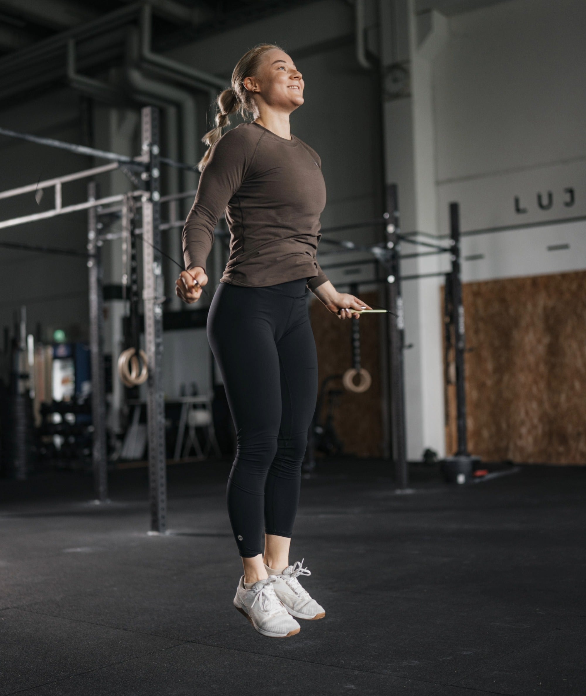 Women's CrossFit Longsleeve #color_coffee-bean