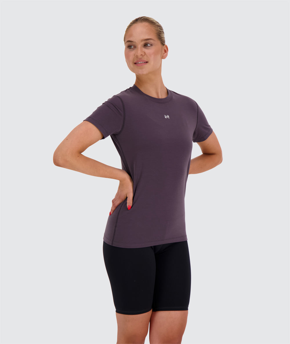 women's training tee#color_plum 