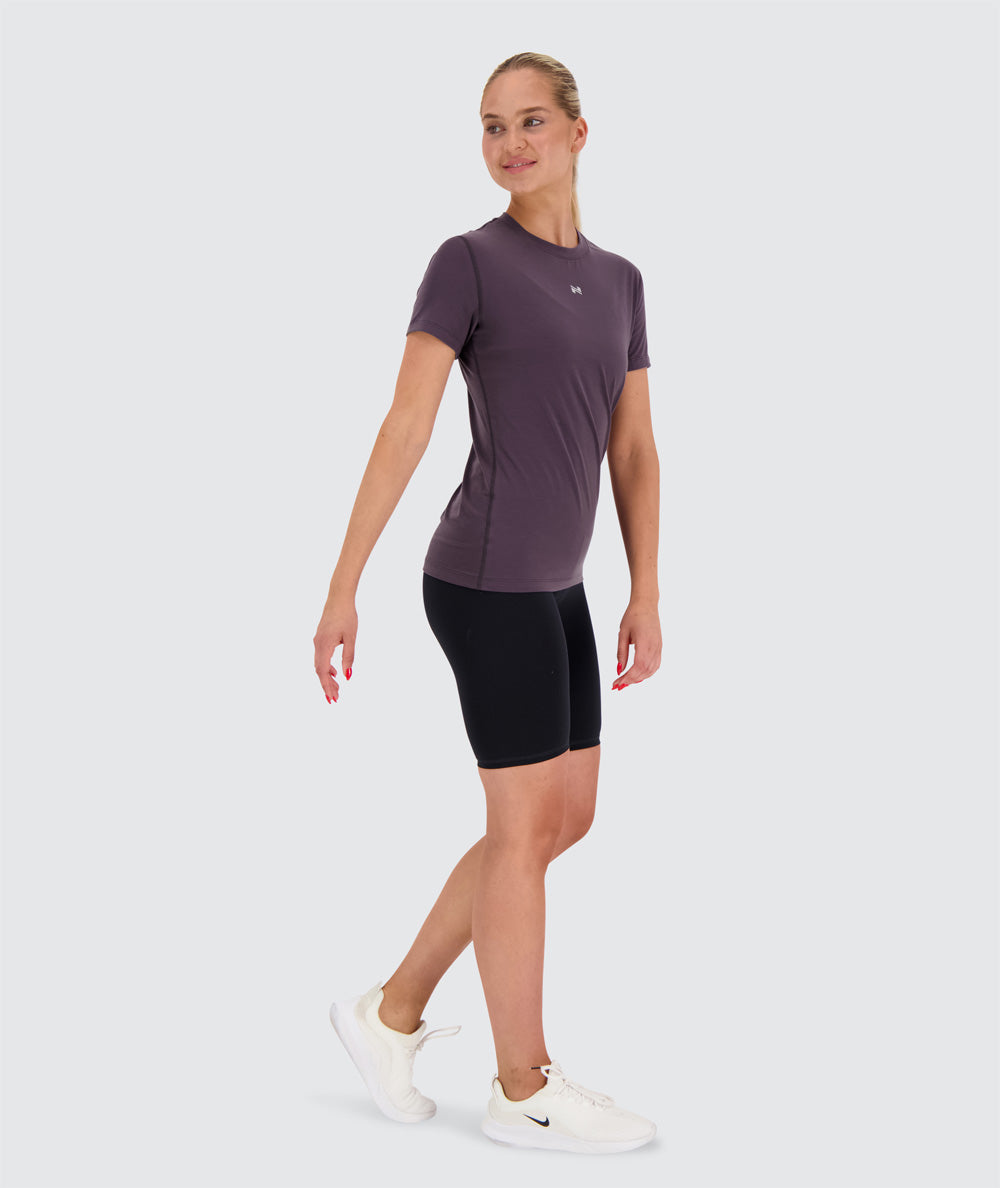 women's training tee#color_plum 
